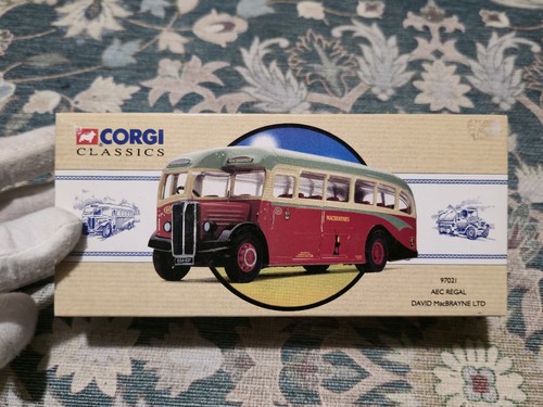 Classical bus corgi - classical, aec