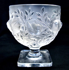 LALIQUE ELIZABETH  VASE MID CENTURY  STUNNING  BIRDS , SIGNED -DELIGHTFUL BOXED