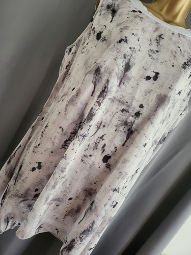 Saloos grey white sleeveless - grey,