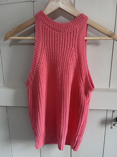 Apricot coral sleeveless - apricot, knit