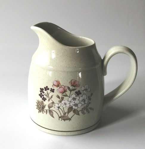Royal doulton bredon hill - bredon,