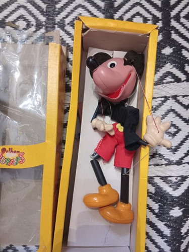 Pelham puppets mickey - puppets,