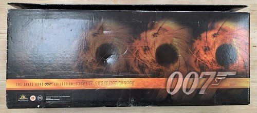 James bond 007 collection - james,