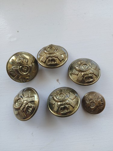 Six buttons the - buttons,