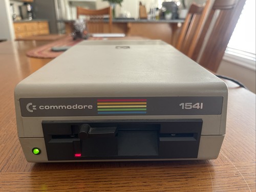 Commodore 1541 floppy - 64,