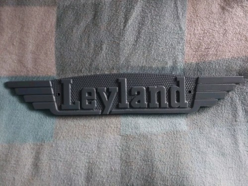 Leyland badge - leyland, surplus)