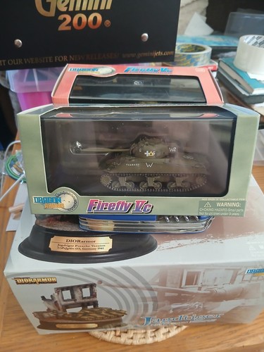 Dragon armor firefly - dragon, 1/72.firefly
