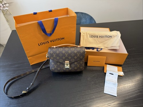 Louis vuitton pochette metis - louis,