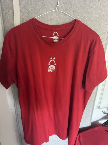 Nottingham forest red - nottingham,