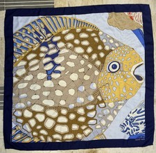 Hermes Carre Scarf 100% Silk 90 x 90 Authentic Grands Fonds (detail)