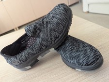 Skechers black & grey Goga Mat