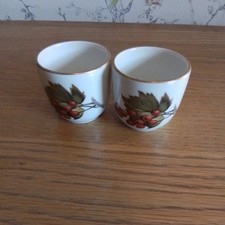 2 X Vintage Egg Cups Royal