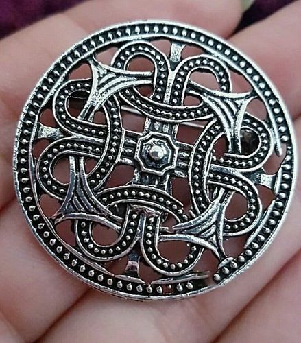 Vintage style silver infinity - silver,