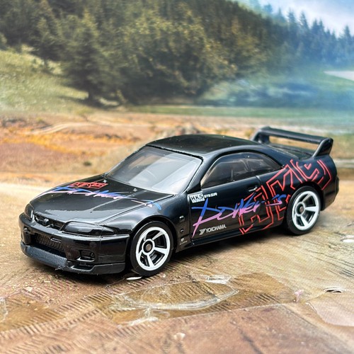 Hot wheels nissan - wheels, gt-r