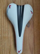 Vader Saddle white and black/red Cycle Bike Seat Road Commuter Hybrid