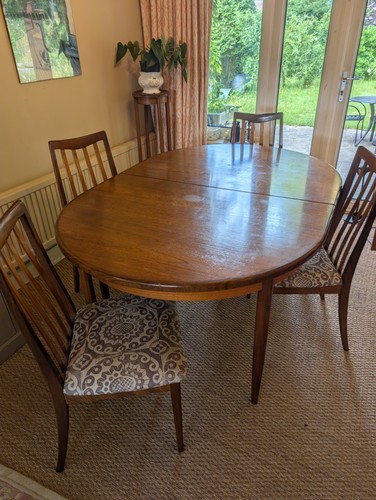 Plan extendingl dining table - plan,