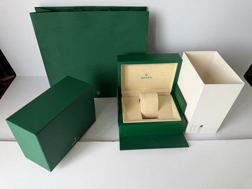 Rolex green watch - rolex,