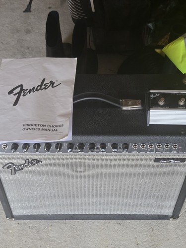 Fender princeton chorus pr82 - fender,