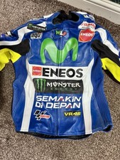 YAMAHA MotoGp Men Motorbike Racing Leather Jacket. Safety Protectors Included.