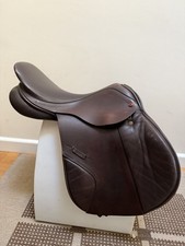 17" Albion K2 Jump Saddle Wide