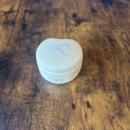 Wedgwood jasperware trinket - ,
