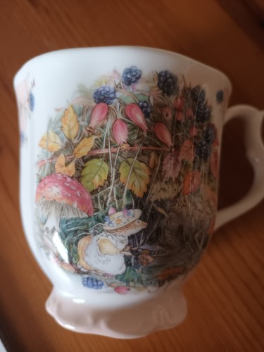 Royal doulton bramley hedge - doulton,