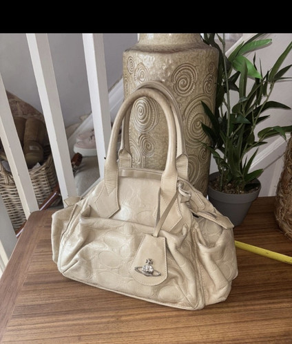 Vivienne westwood beige - vivienne,