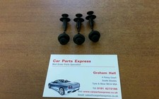 FORD FOCUS RS MK1 BUMPER RETAINING SCREW CLIPS X 6 