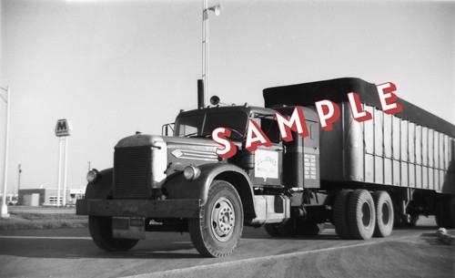 8x10 semi truck photo - semi-truck,