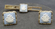 Set wedgewood gold tone - of, gold-tone