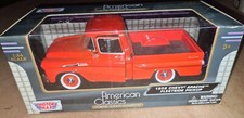 Motormax 1/24 American Classics - 1958 Chevrolet Apache Fleetside Pickup Orange
