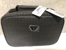 GUESS Travel Lunch / Cosmetics