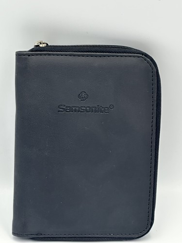 Samsonite zippered money - zippered,