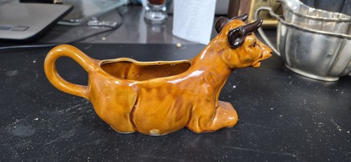 1950s treacle glaze - gravy, boat