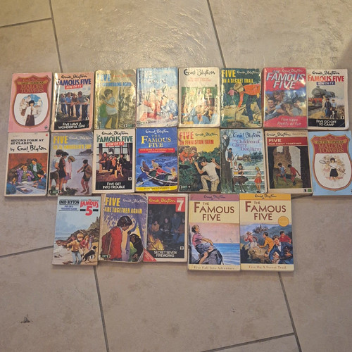 Enid blyton paperback book - blyton, 15