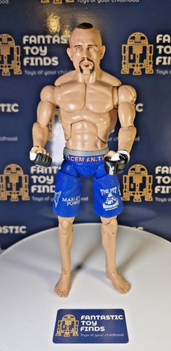 Ufc deluxe figure - figure, chuck
