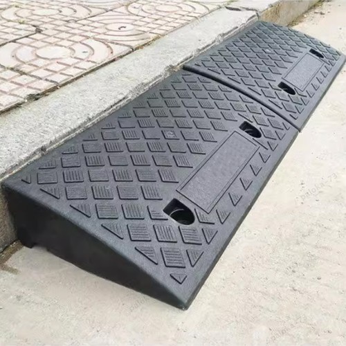 50cm rubber kerb door - 50cm,