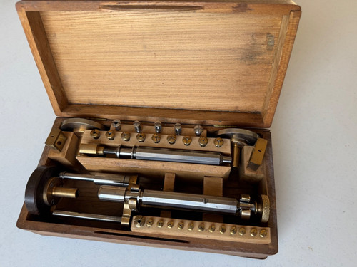 Watchmaker boley screw head - watchmaker's,