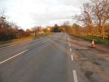 Photo 8x6 Hythe Road west of