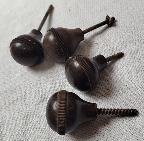 Used round brown bakelite - used,