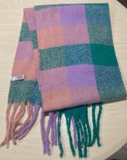 Primark Cares Colourful Warm