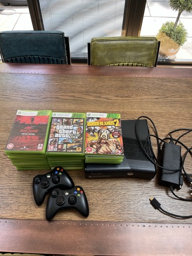 Huge xbox 360 bundle console - huge,