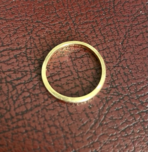 Vintage 22ct gold thin band - vintage,