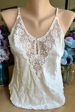 425 Maidenform 34 Ivory CHANTILLY Lace & Shiny SATIN Cami Camisole #64603 VTG
