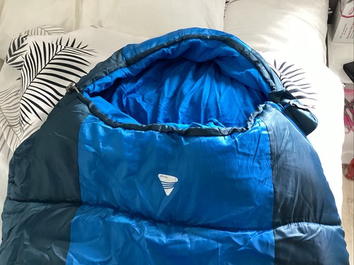 Season three sleeping - bag, with