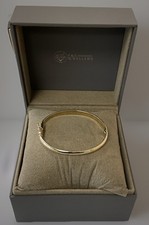 9CT YELLOW GOLD HINGED BANGLE