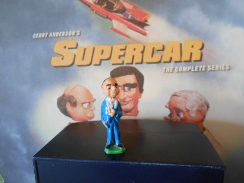 Supercar beaker figure - supercar,