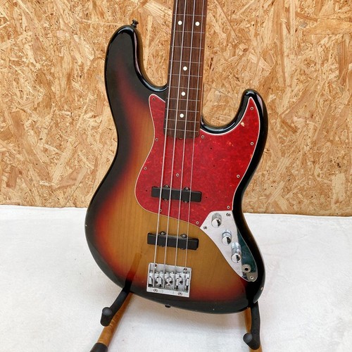 Fender japan jazz bass