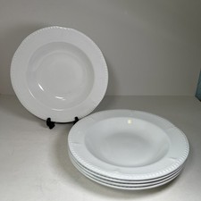 Churchill - Buckingham White -