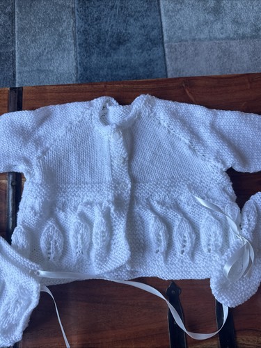 Hand knitted white - knitted,